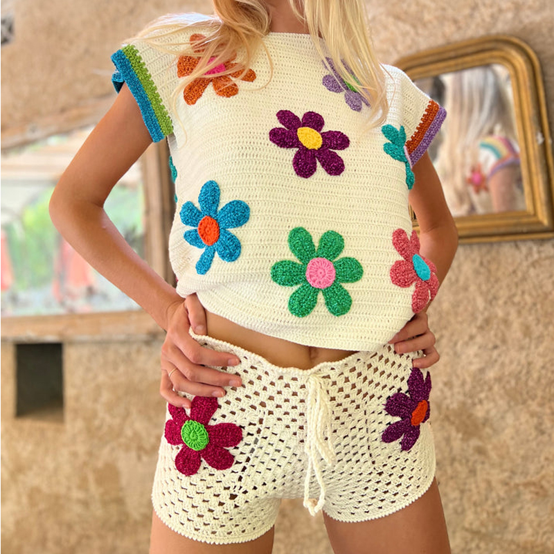 2023 Summer Custom Retro Handmade Crochet Hollow Short Sleeved Top 2 Piece Suit Shorts Knitted Women Sweater